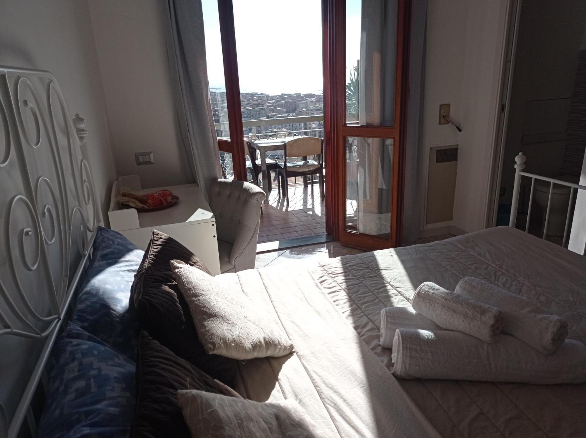 Bed and Breakfast Le Ginestre Salerno Pokój zdjęcie
